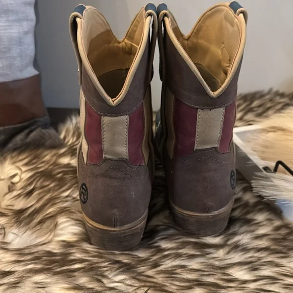 Roper Patriotic Western Boots with Stars and Stripes - Picture 4 of 8